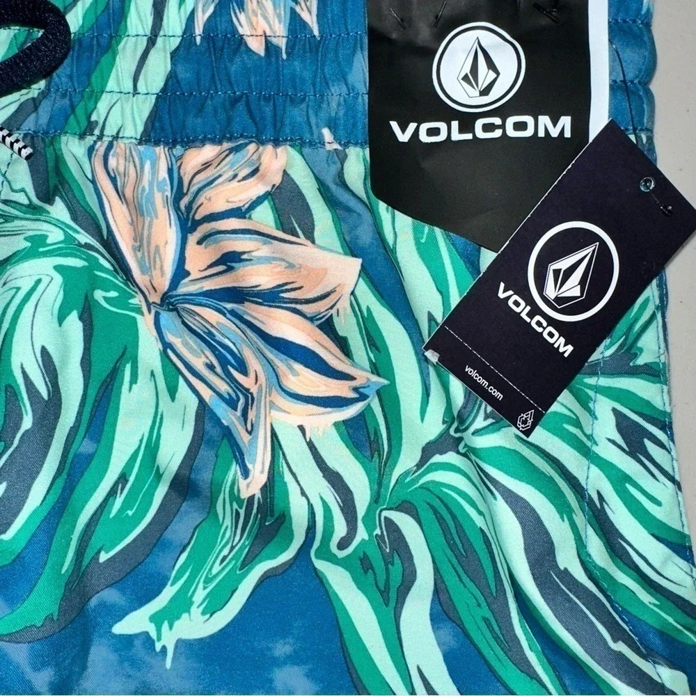 Volcom Mens XXL Boardshort‎ Standard Polly Pack 17
